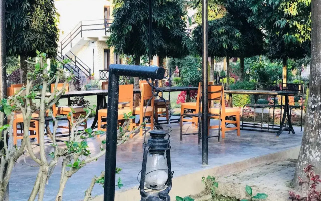 Royal Tiger Safari Resort