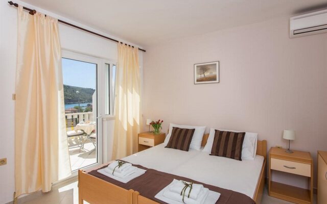 Guest House Rosa Bianca
