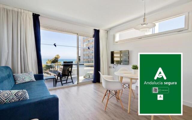 Carihuela Suites
