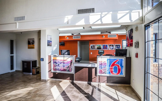 Motel 6 Tucson, AZ - North