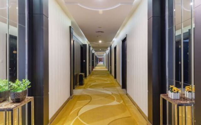 Jiangmen Xinghui Hotel