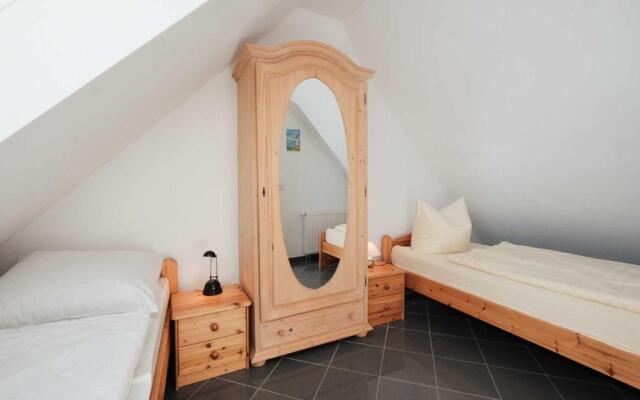 Bernstein-Fewos ca 15 Gehminuten zum Ostseestrand