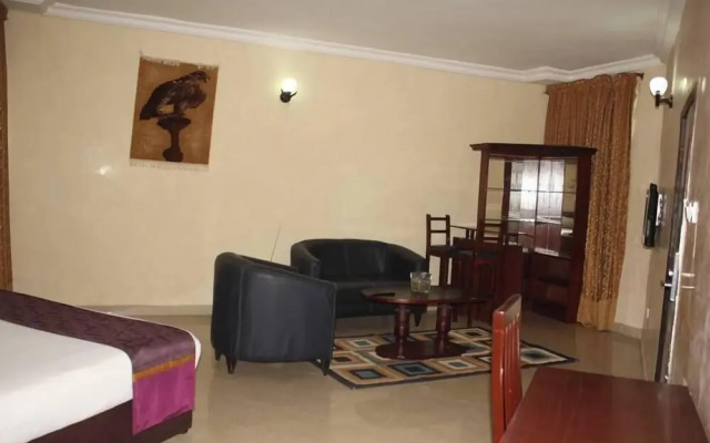 Bestway Luxury Suites