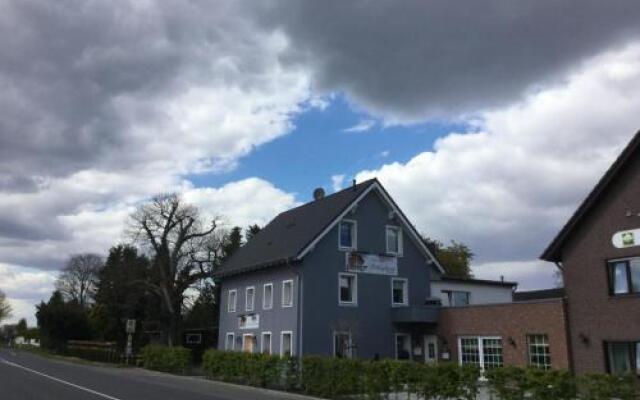 Zum Alten Schlagbaum Garni