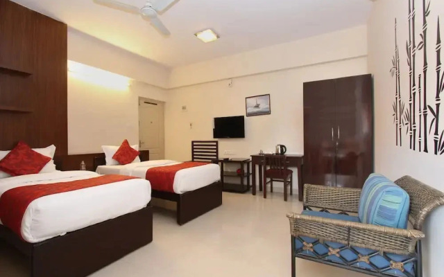 OYO Apartments Maharaja Signal