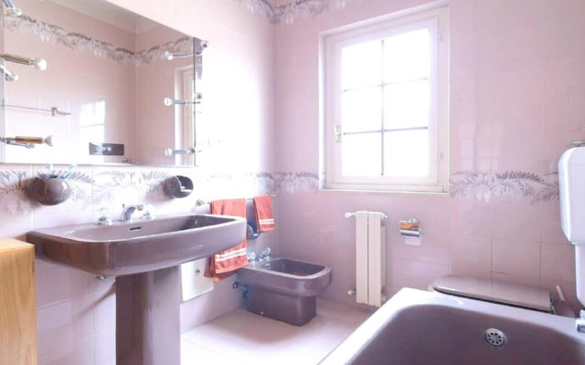 House With 5 Bedrooms in Caserta, With Pool Access, Enclosed Garden and Wifi Near the Beach