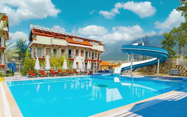 Casa De Levi̇ssi̇ Hotel Oludeni̇z