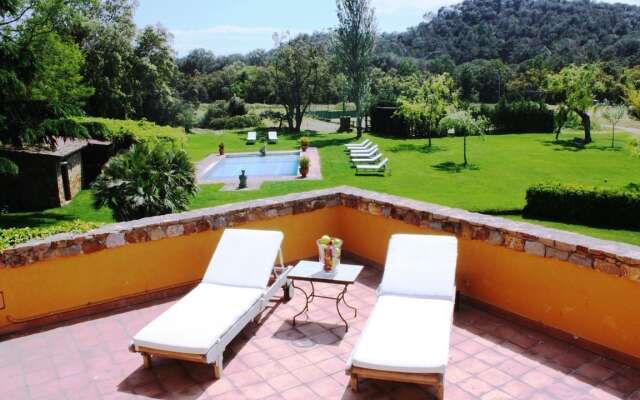 Mas Salvi Country Boutique Hotel