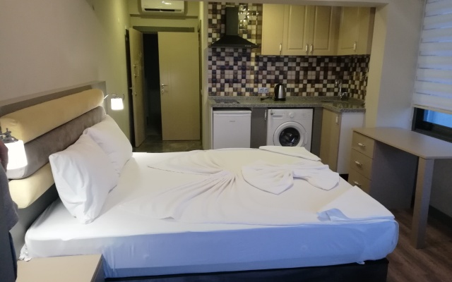 Mic Royal Hotel - Image 6