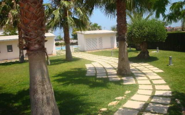 Apartamentos Puerto Romano 3000