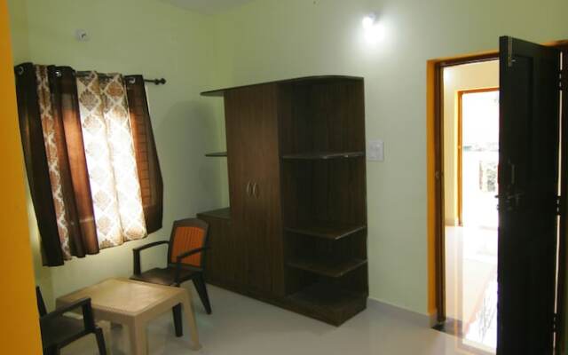 Rudra Holidays Guest House