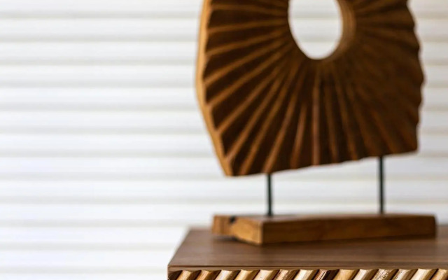 Wood Premium Downtown Apartment by DA'HOME