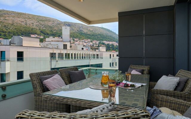 Hedera Estate, Hedera A15