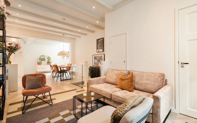 Leidse Square Luxury Apartment