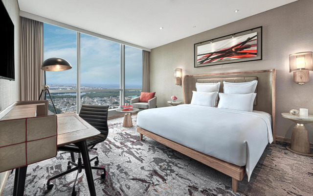 Swissôtel Jakarta PIK Avenue