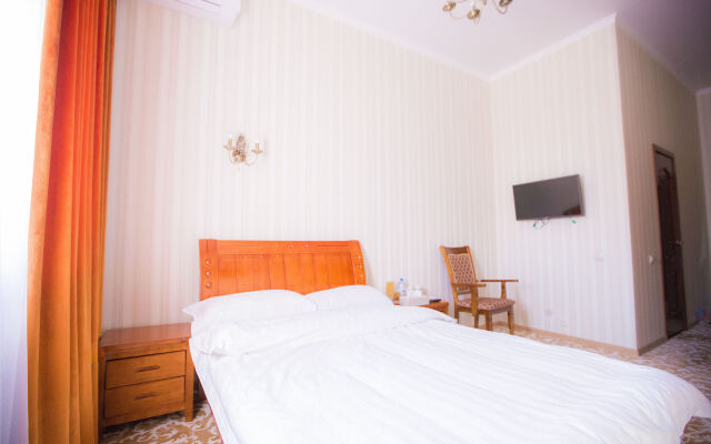 Boutique Hotel Tomiris