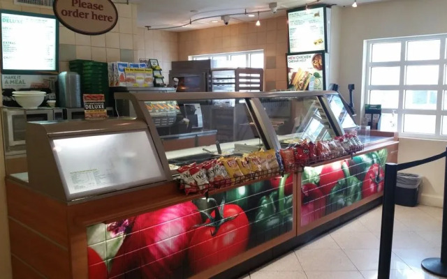 Ocean Spray Hotel By Rabbu