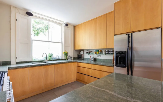 Willes Road II by Onefinestay