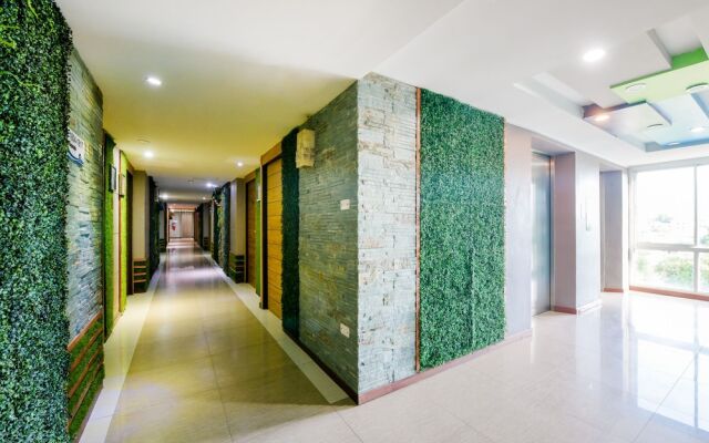 D Day Resotel Pattaya by OYO Rooms