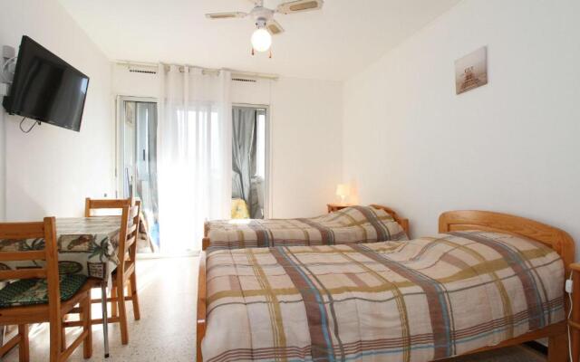 Appartement Balaruc-les-Bains, 1 pièce, 2 personnes - FR-1-553-121