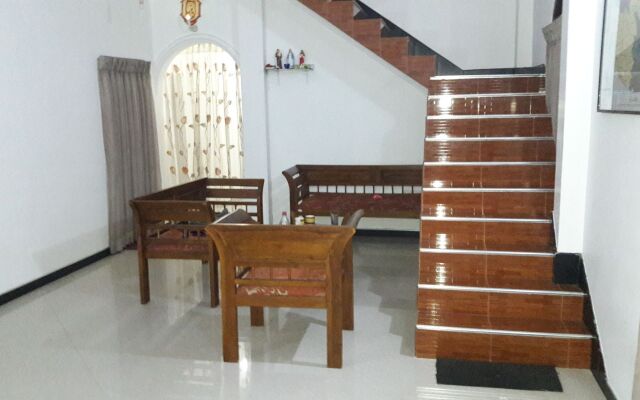 Srilusa Home Stay Hikkaduwa