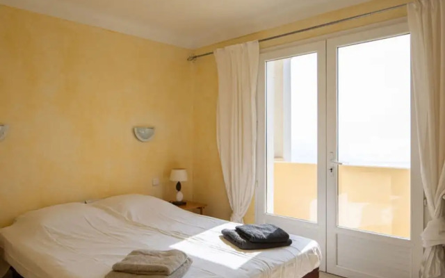 Stephanie - Les Issambres