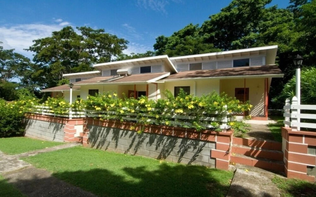 Kingsville Apartments