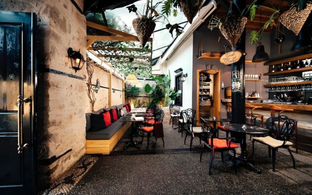 Grace Lounge Premium