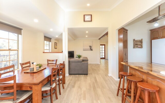 Morisset Park - 4 Bed