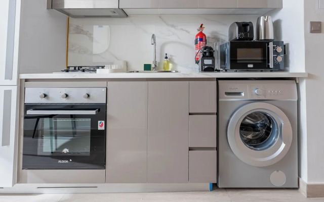 Nasma Holiday Homes - Azizi Riviera 41