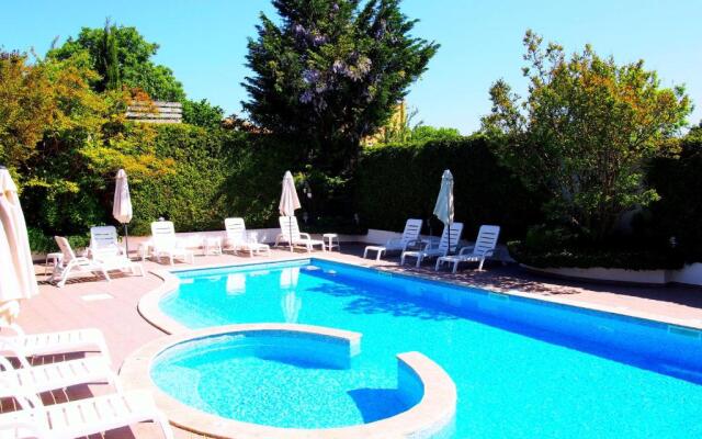 Apart Complex Byala Residence