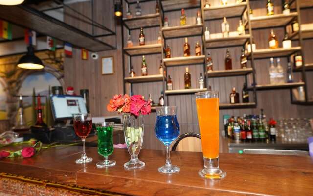 Lotus Club Boutique Hotel