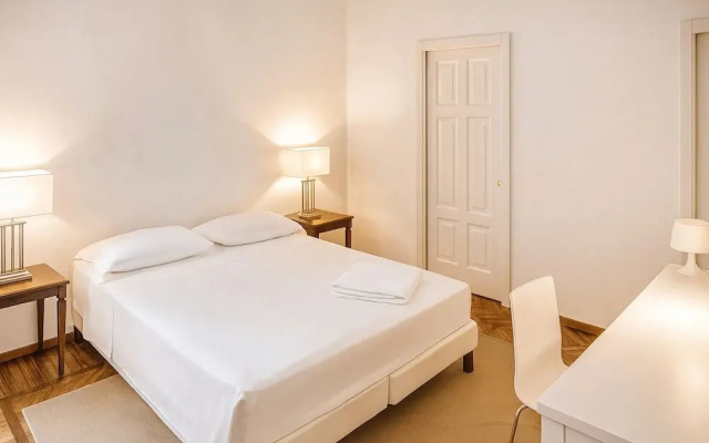 dHomes - Apartments and Rooms - Room 102