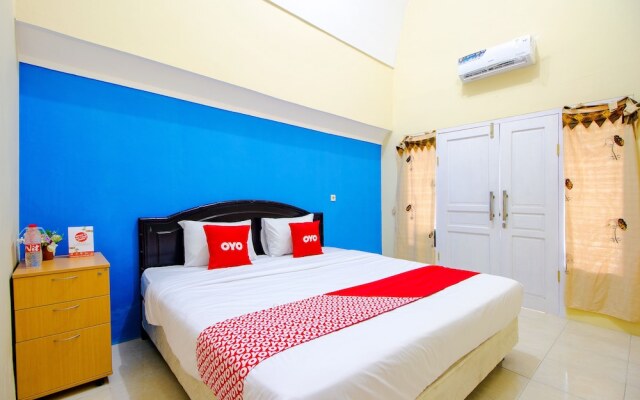 Grand Monica by OYO Rooms