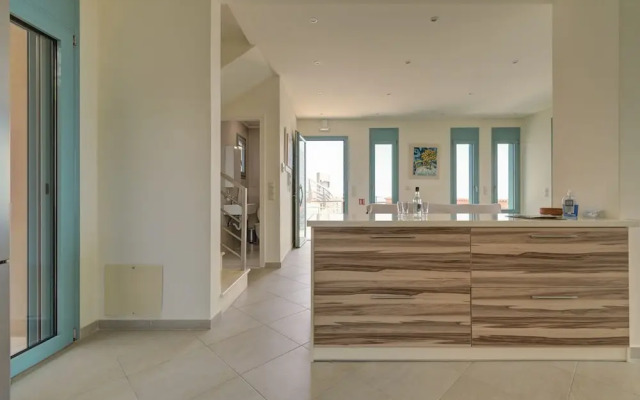 Ouzo Panoramic Houses 2, with private pool