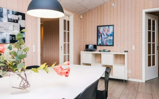 10 Person Holiday Home in Glesborg-by Traum