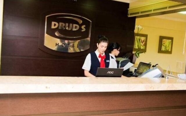 Druds Hotel