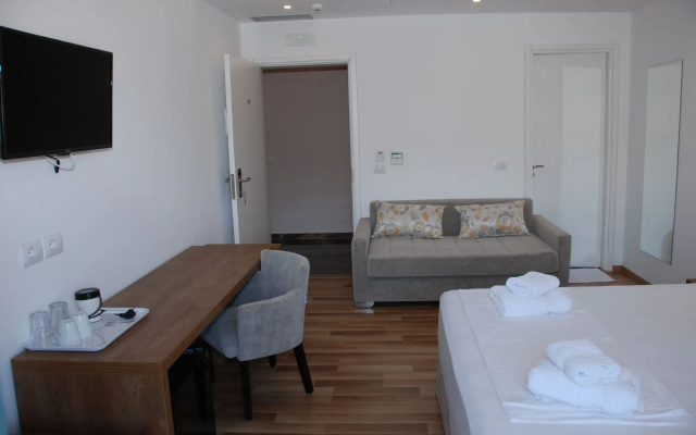 Bianco Hotel
