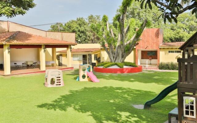 HostPal Quinta Jardines Sal de la rutina