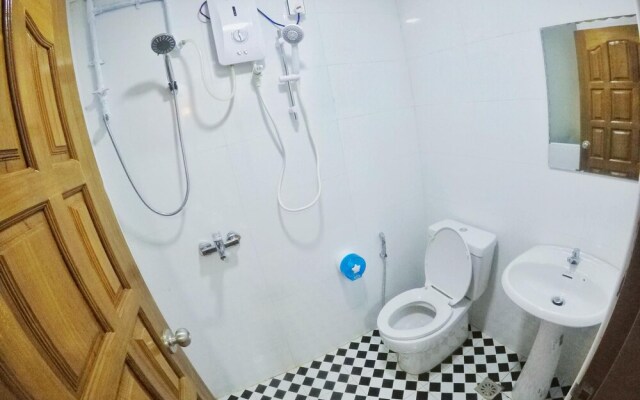 The LODGE Yangon B&B