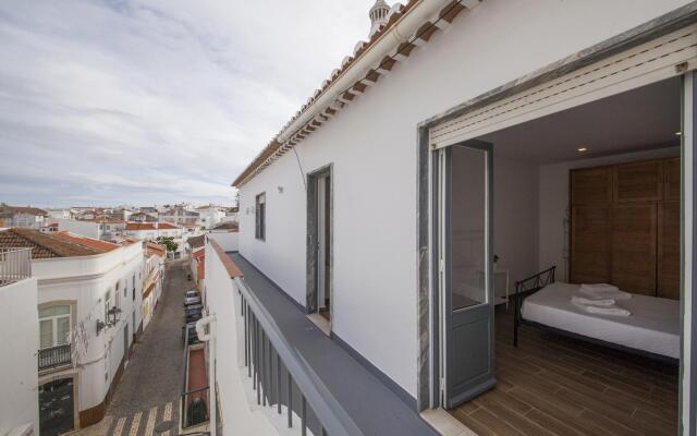 A37 - Casa Alferes in Downtown Lagos