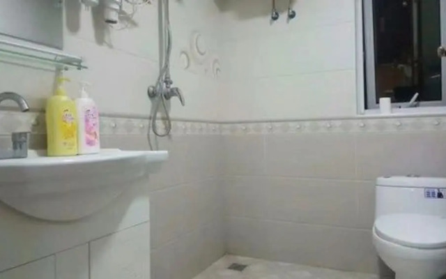 Tuzhongjia Apartment