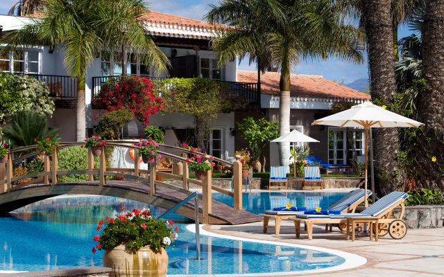 Seaside Grand Hotel Residencia