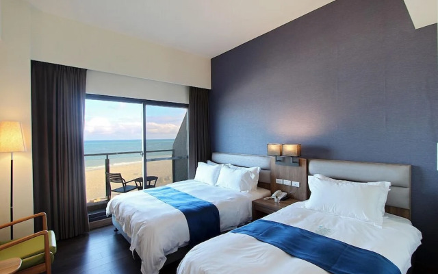 Celebrity 99 Hotel