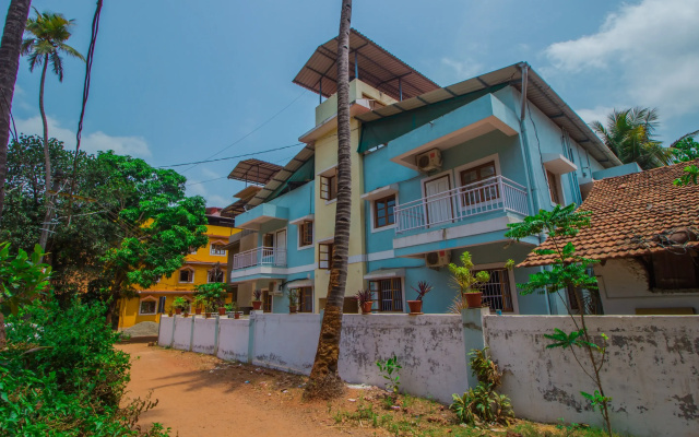 Super Collection O Holy Cross Home Stays
