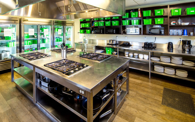 HI Whistler - Hostel