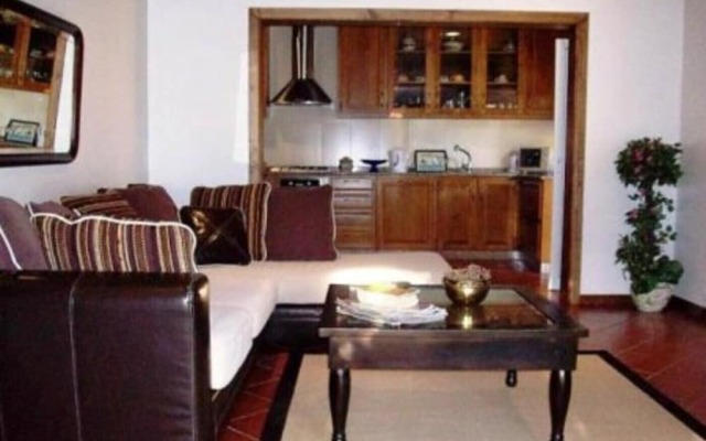 Casa com Piscina, V Minho by Izibookings