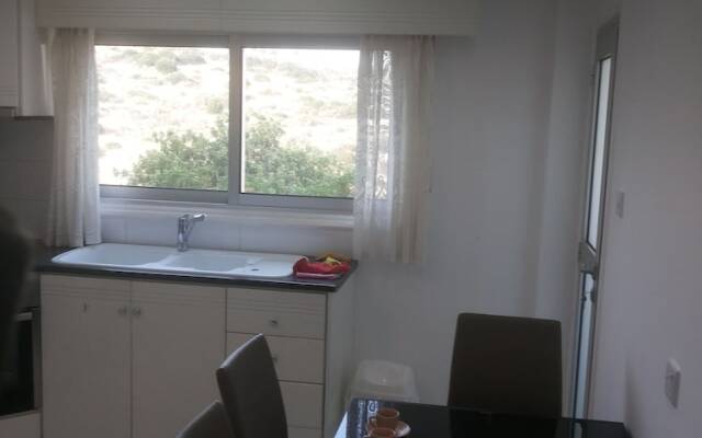 3 Bedroom Apartment with Sea View