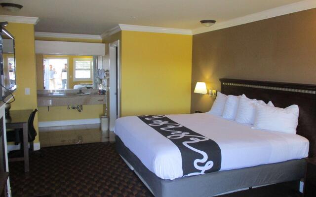 SureStay Hotel by Best Western Seaside Monterey