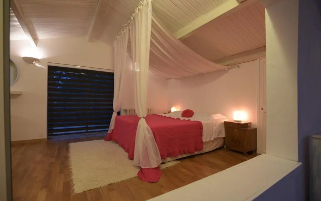 Villa Les Bains Du Soleil Levant